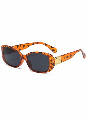 Skøn solbrille med leopard brillestel fra Just D'Lux